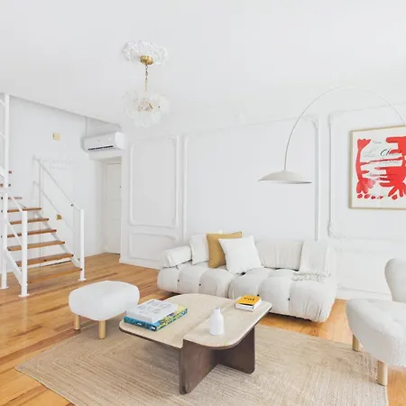 Apartamento 1br W/ Ac - Alfama, Ideal For Long | By Airnest Lisboa
